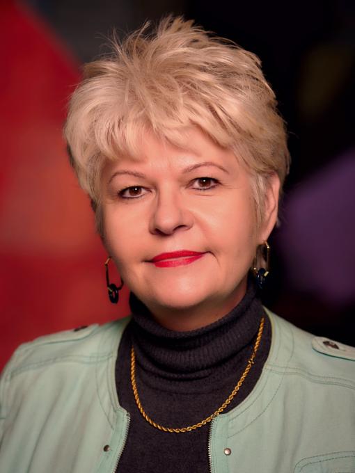 Bernadette Horn